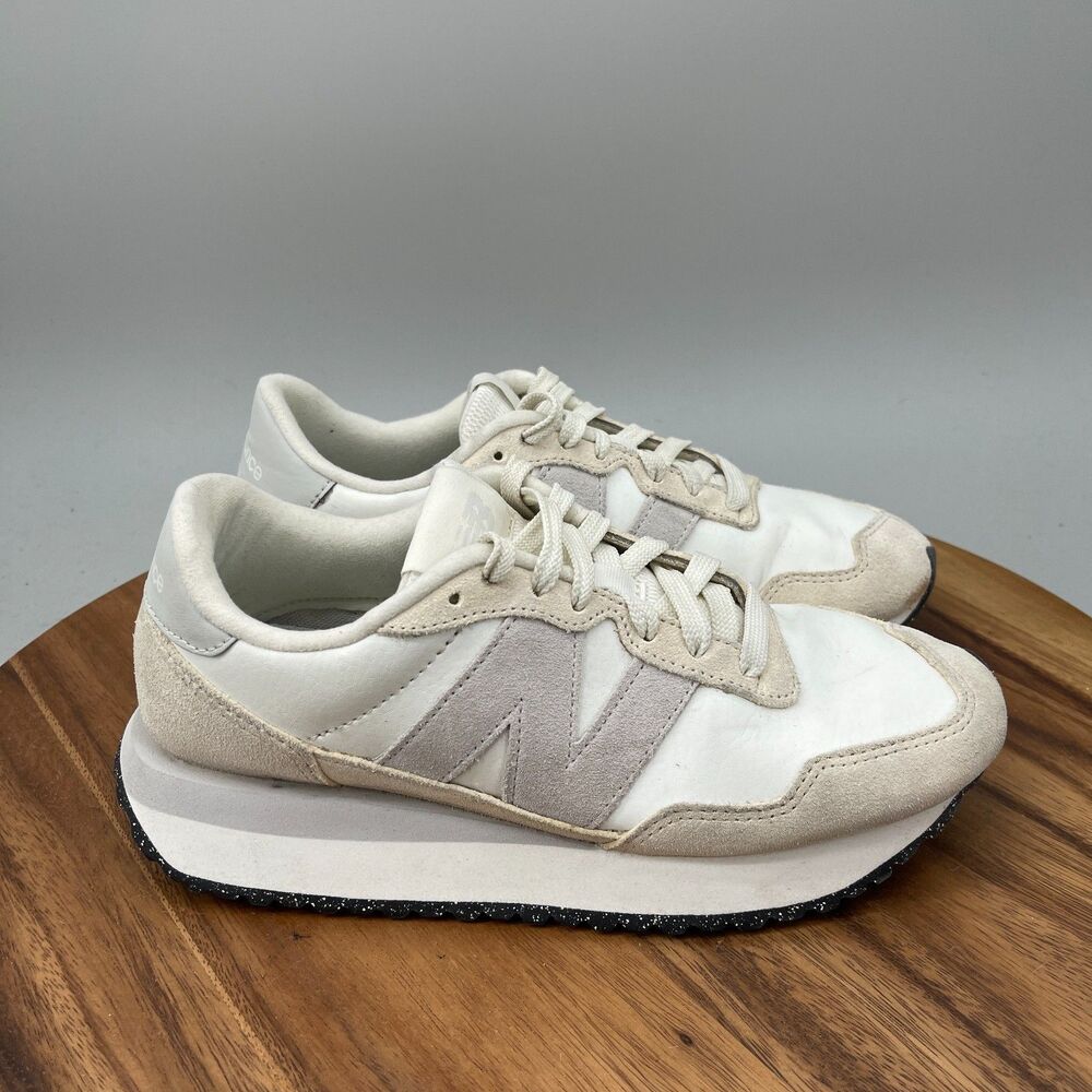 New Balance 237 Shoes Womens Size 8 B White Suede Running Comfort Walking Gym